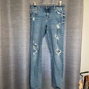 Old Navy Rock Star; Super Skinny Jeans. Size 4, Moderately worn.